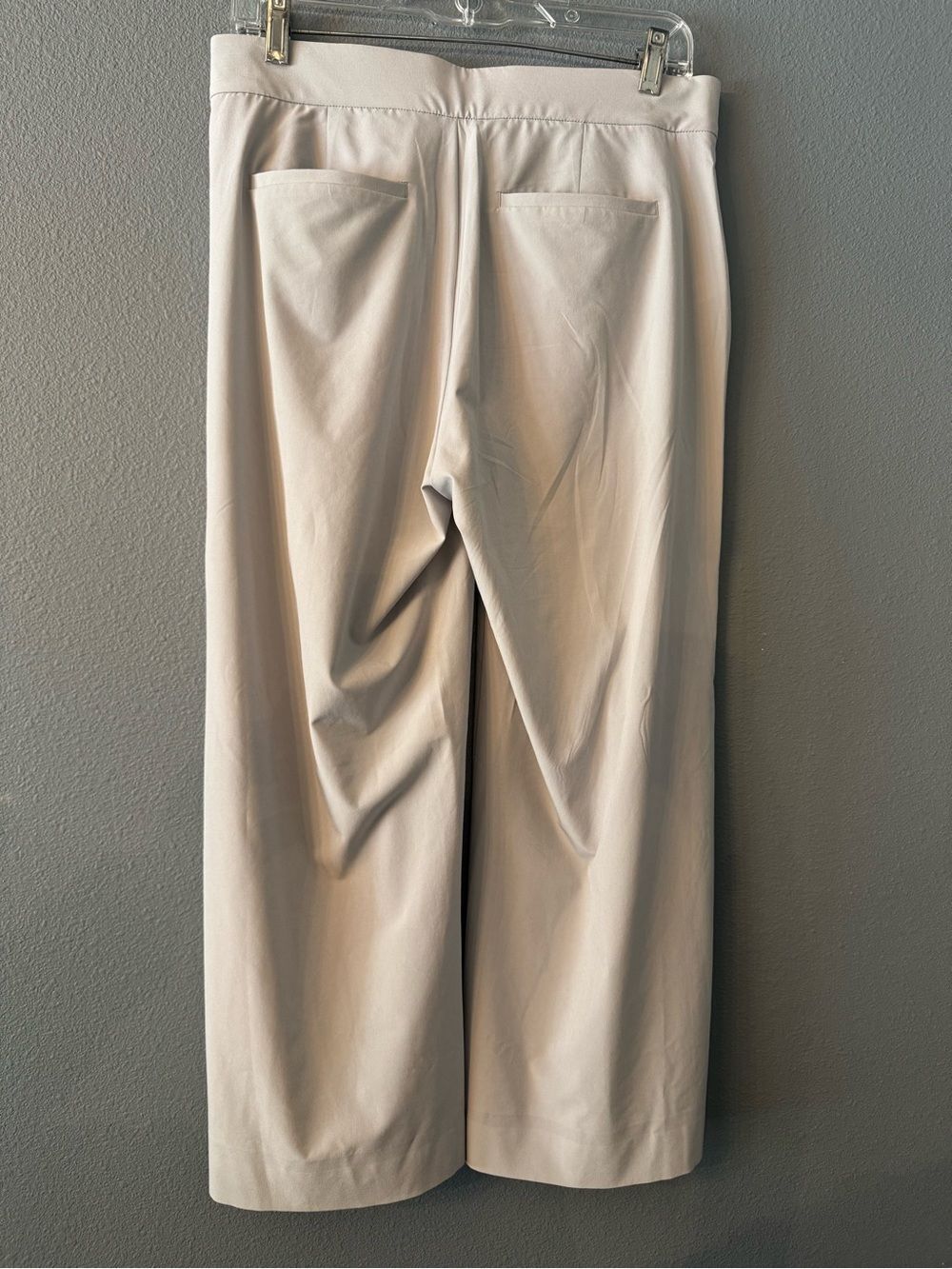 Athleta Women's Light Gray Wide-Leg Pants - Picture 3 of 8